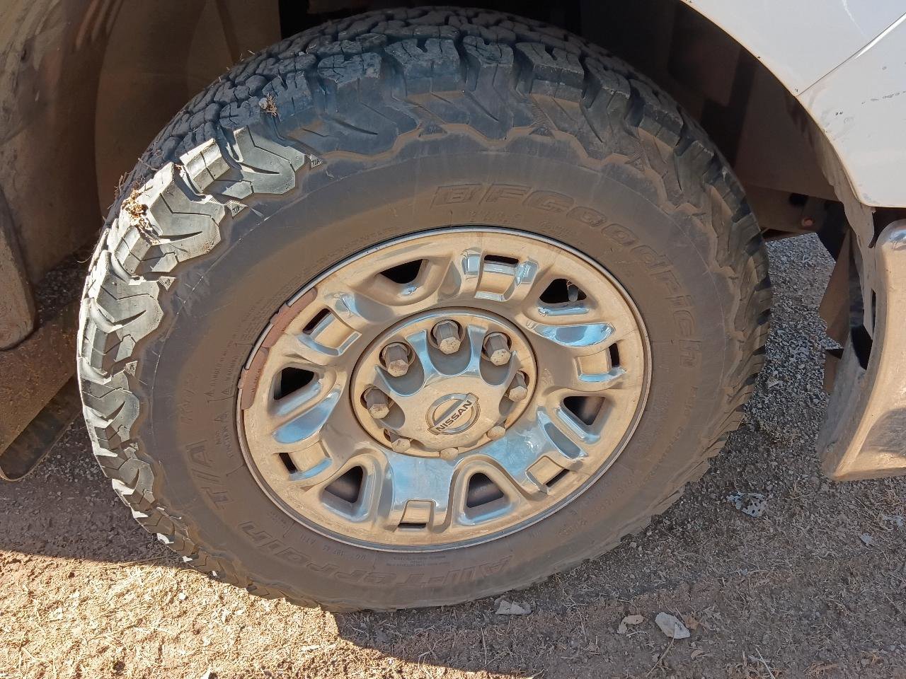 Used 2016 Nissan NV 3500 SV w/ SV Technology Package image 25