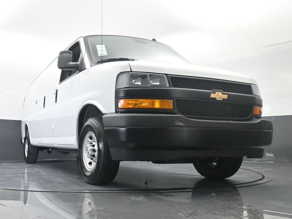 New 2025 Chevrolet Express 3500 Extended w/ Driver Convenience Package RWD image 57