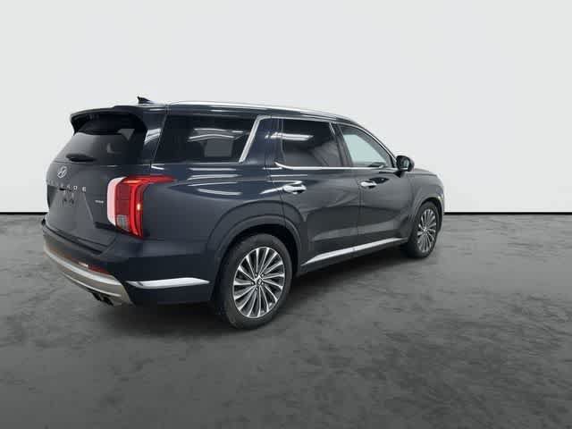 Used 2024 Hyundai Palisade Calligraphy AWD/4WD image 4
