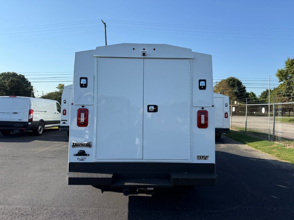New 2027 Ford E-350 and Econoline 350 Super Duty w/ Power Equipment Group RWD image 5