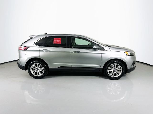 Used 2022 Ford Edge Titanium w/ Equipment Group 301A image 10