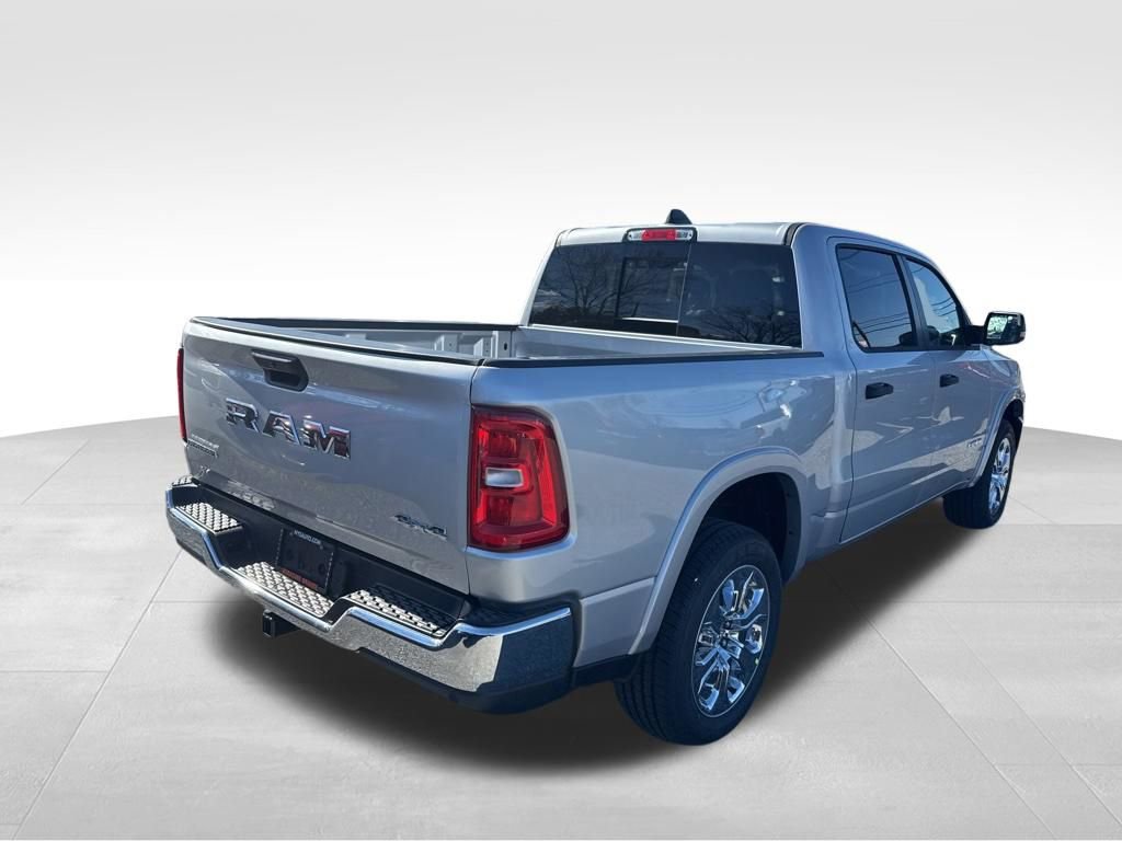 New 2026 RAM 1500 4x4 Crew Cab image 5
