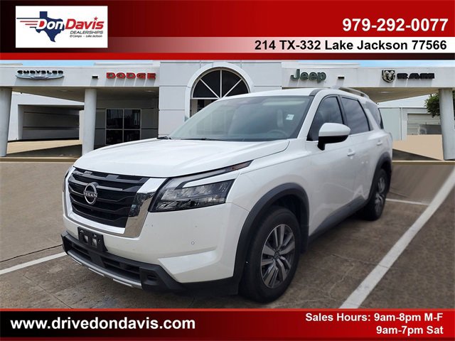 Used 2025 Nissan Pathfinder SL