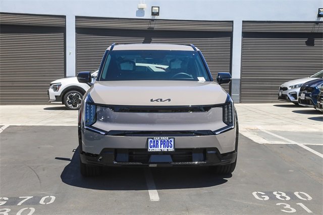 New 2026 Kia EV9 Land image 3
