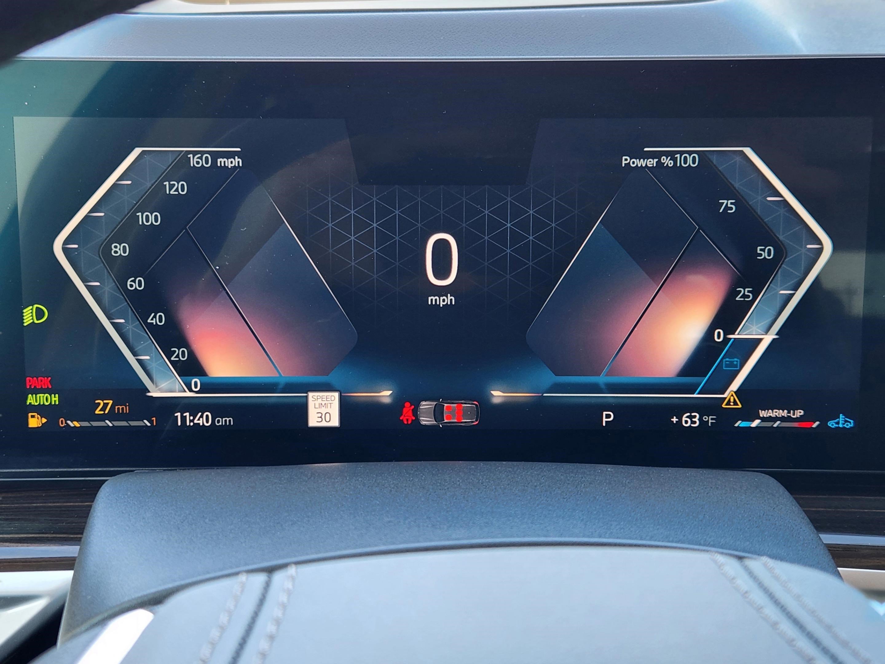 Used 2024 BMW X7 xDrive40i w/ Premium Package image 12