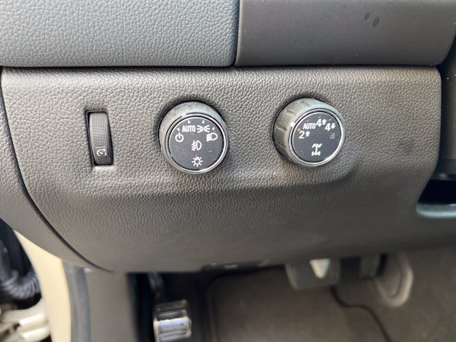 Used 2022 Chevrolet Colorado Z71 AWD/4WD image 23