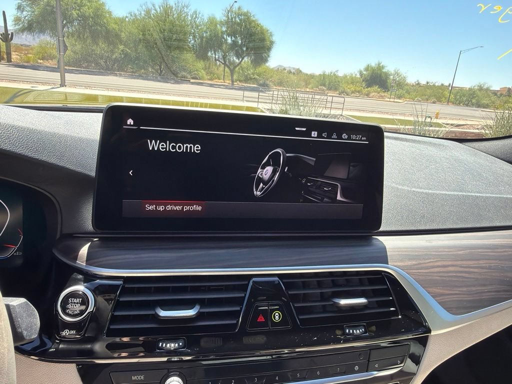 Used 2023 BMW 530i w/ M Sport Package RWD image 10