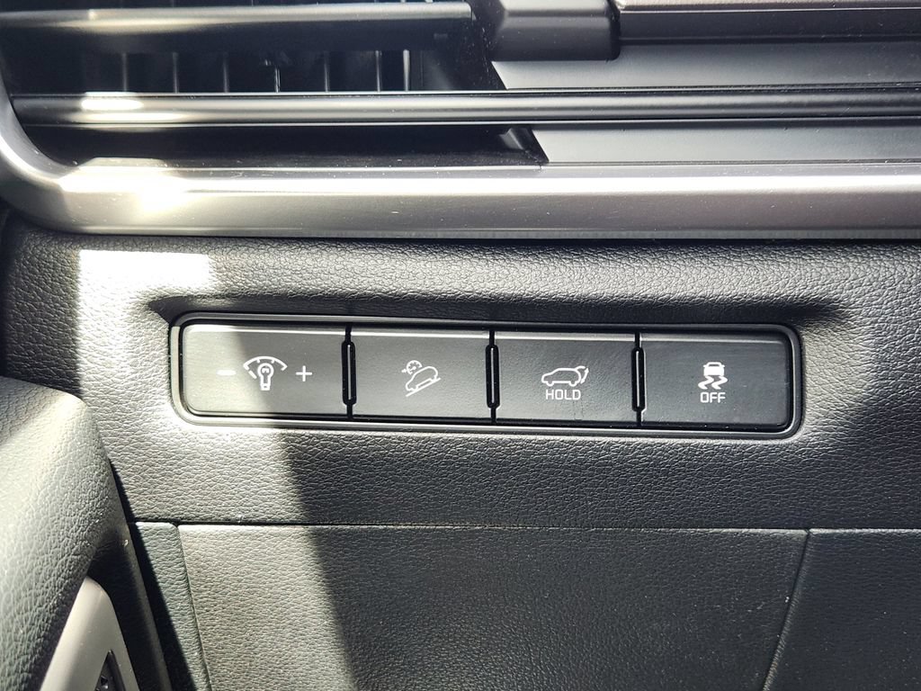 Used 2025 Kia Telluride S AWD/4WD image 12