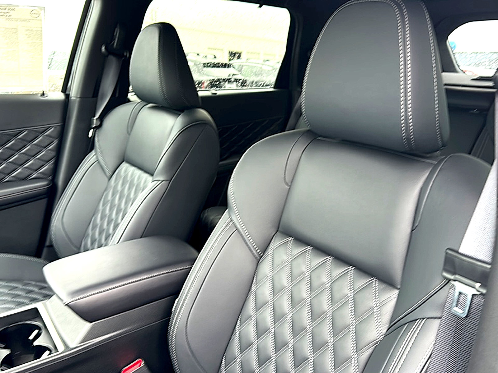 New 2026 Nissan Rogue Platinum AWD/4WD image 11