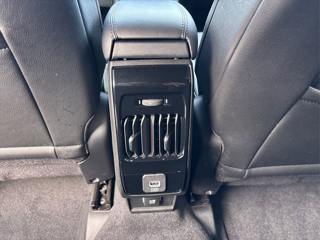 New 2025 Jeep Compass Limited image 31