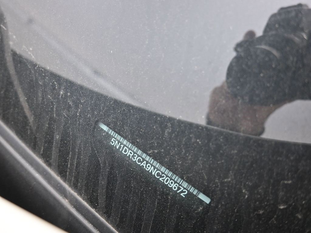 Used 2022 Nissan Pathfinder SL image 19