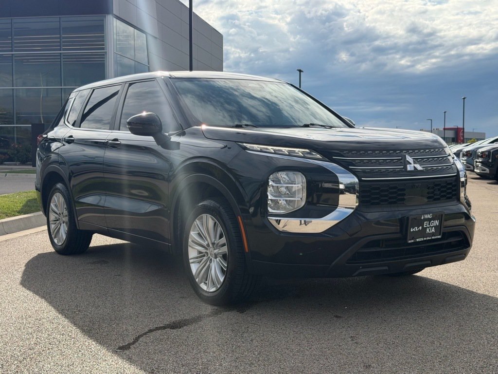 Used 2022 Mitsubishi Outlander ES