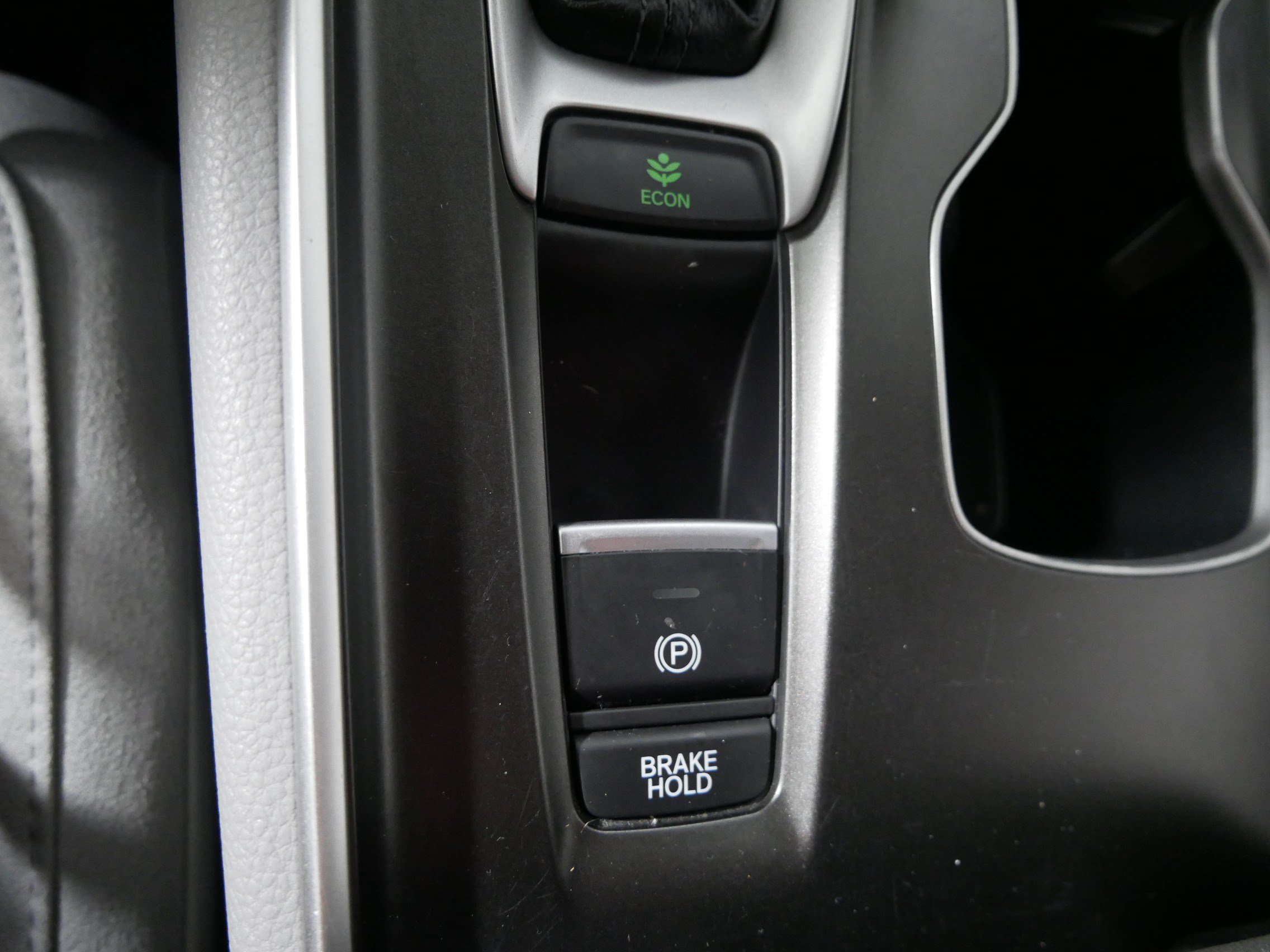 Used 2019 Honda Accord LX image 30