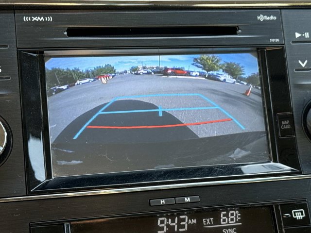 Used 2016 Toyota Avalon XLE Premium FWD image 21