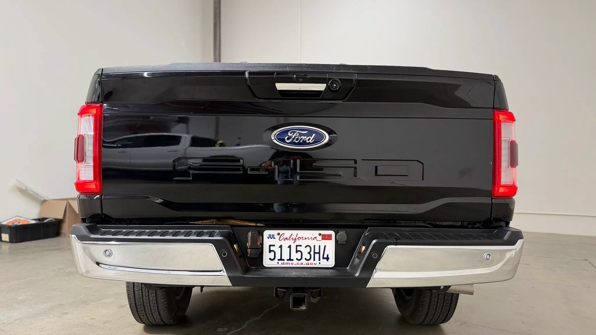 Used 2023 Ford F150 Lariat AWD/4WD image 9