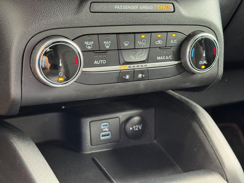 Used 2023 Ford Escape ST-Line FWD image 19