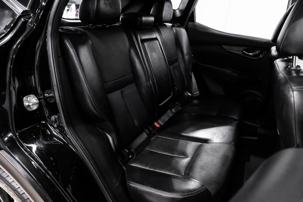 Used 2019 Nissan Rogue Sport SL w/ Premium Package image 40