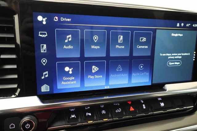 Used 2024 Chevrolet Silverado 1500 High Country w/ Technology Package image 15