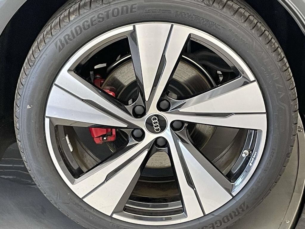 New 2026 Audi SQ5 Premium Plus AWD/4WD image 12