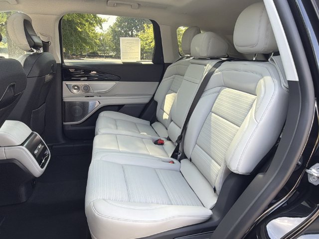 New 2026 Lincoln Nautilus Reserve AWD/4WD image 23