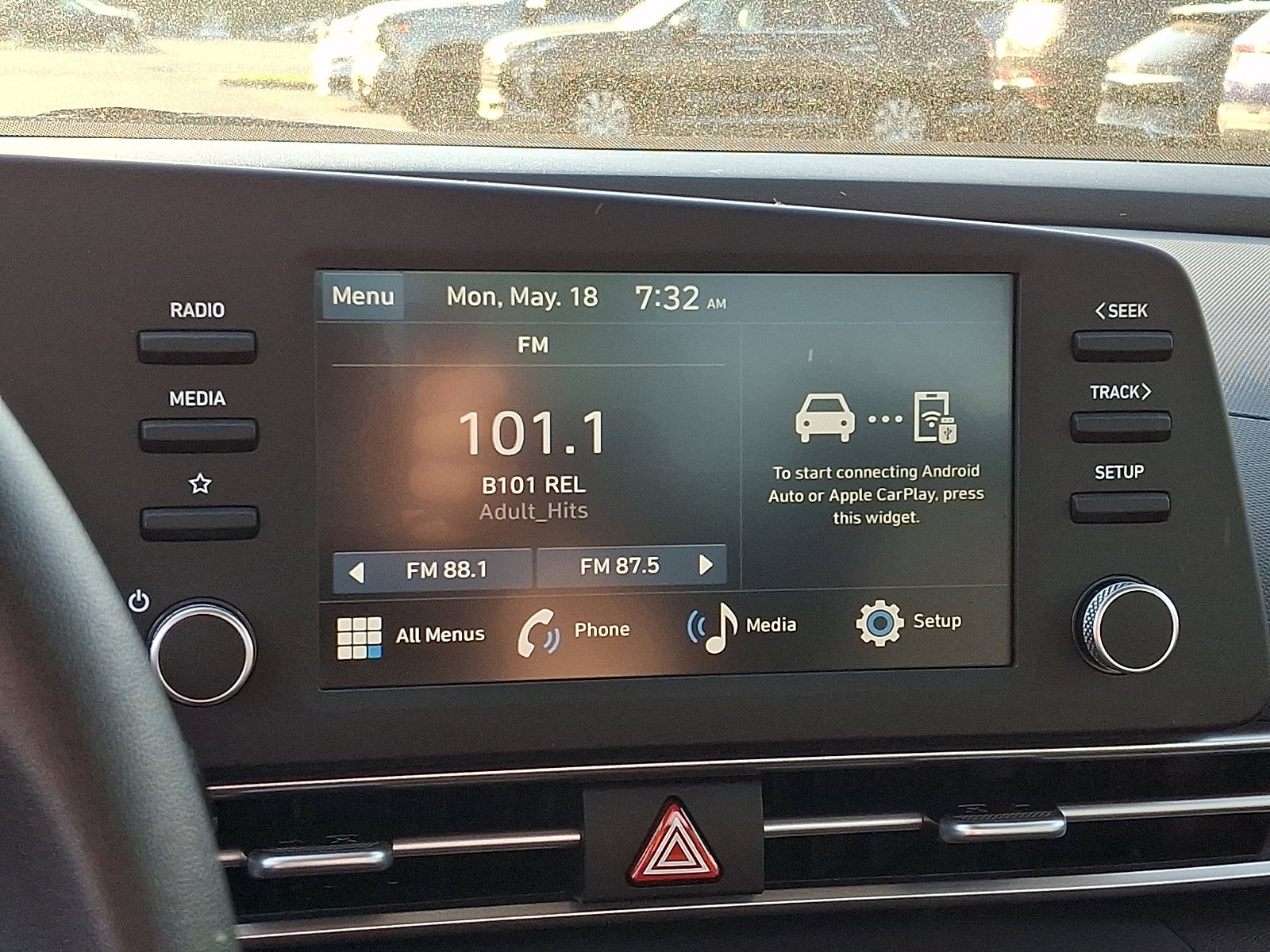 Certified 2026 Hyundai Elantra SE FWD image 20