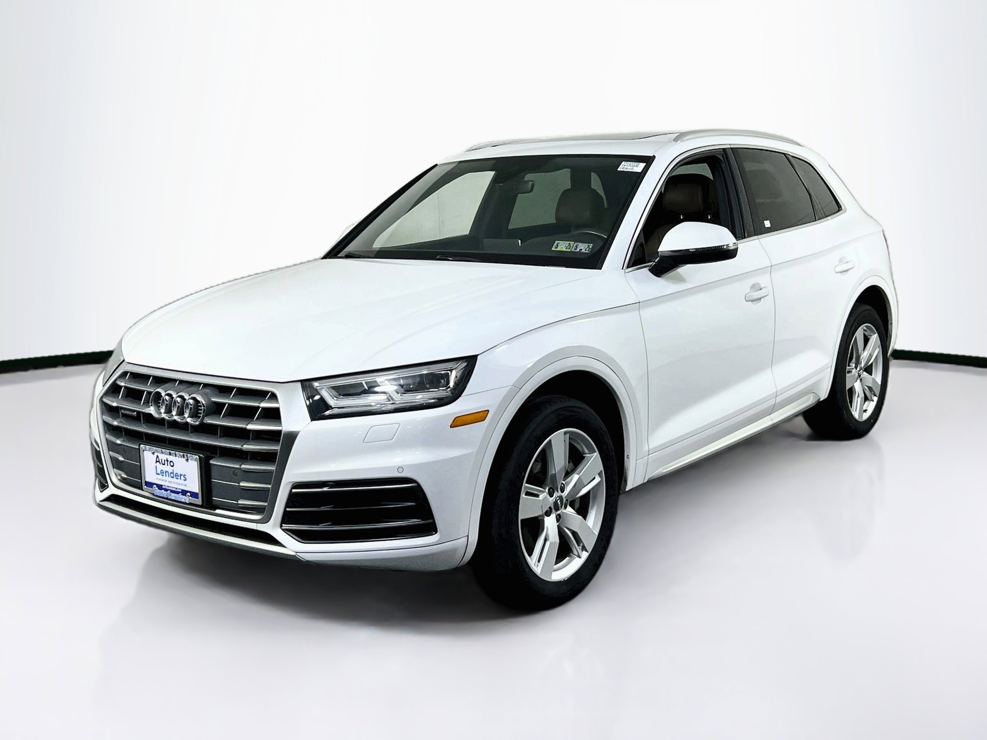 Used 2018 Audi Q5 2.0T Premium Plus w/ Premium Plus Package AWD/4WD image 1