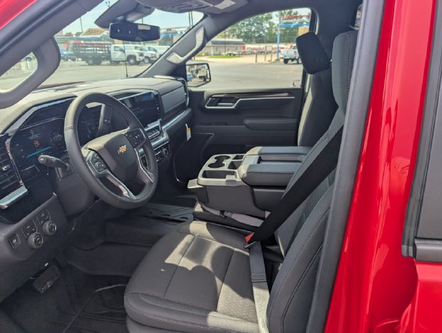 New 2026 Chevrolet Silverado 1500 LT w/ Convenience Package II AWD/4WD image 16