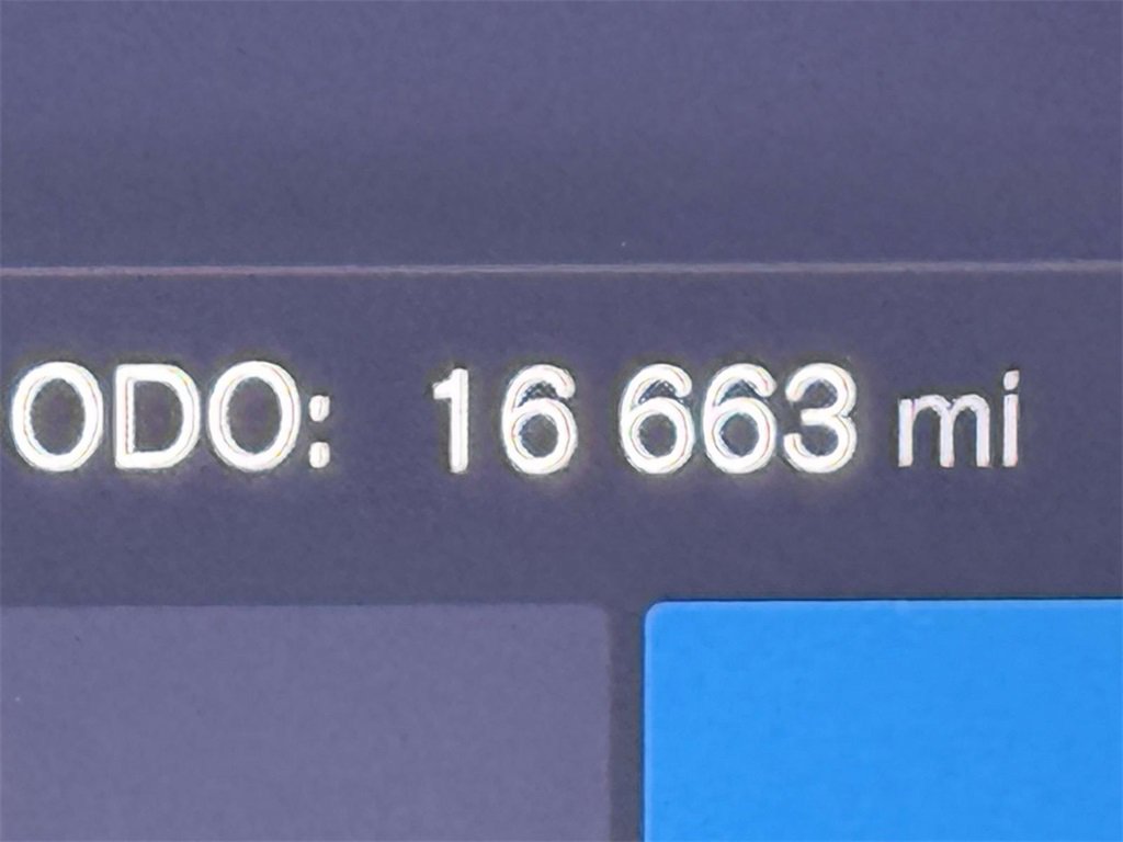 Certified 2024 Volvo XC90 B5 Core w/ Protection Package Premier image 24