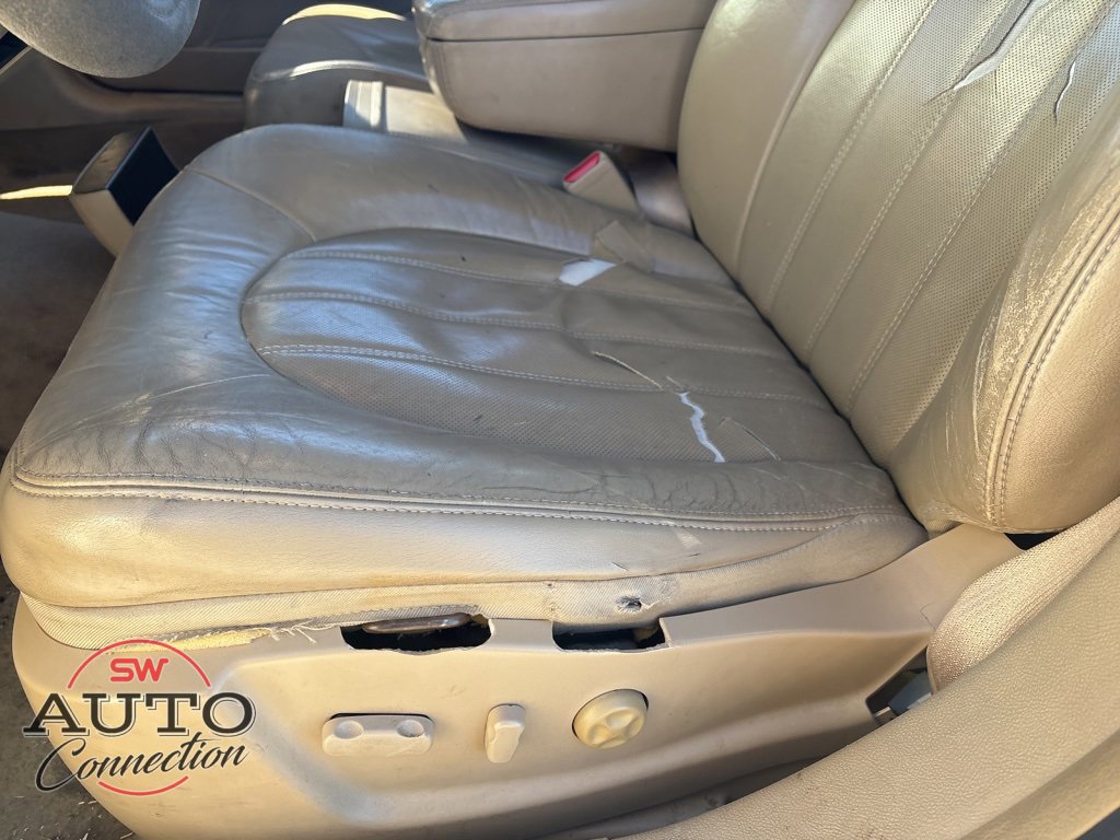 Used 2006 Buick Lucerne CXL w/ Luxury Package image 10