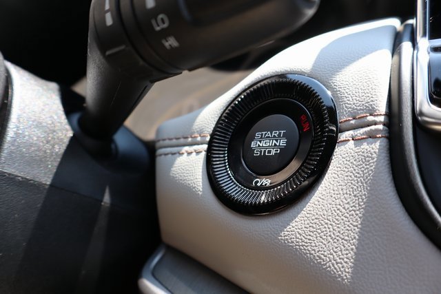 New 2025 Jeep Compass Limited image 16