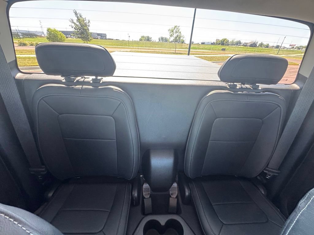 Used 2015 GMC Canyon SLT AWD/4WD image 26