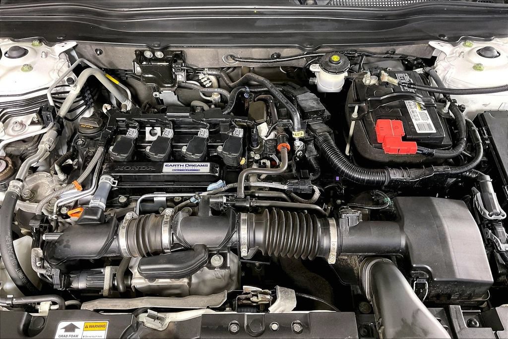 Used 2019 Honda Accord LX image 9