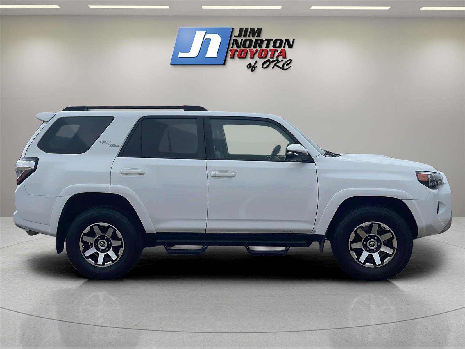 Used 2020 Toyota 4Runner TRD Off-Road Premium image 4