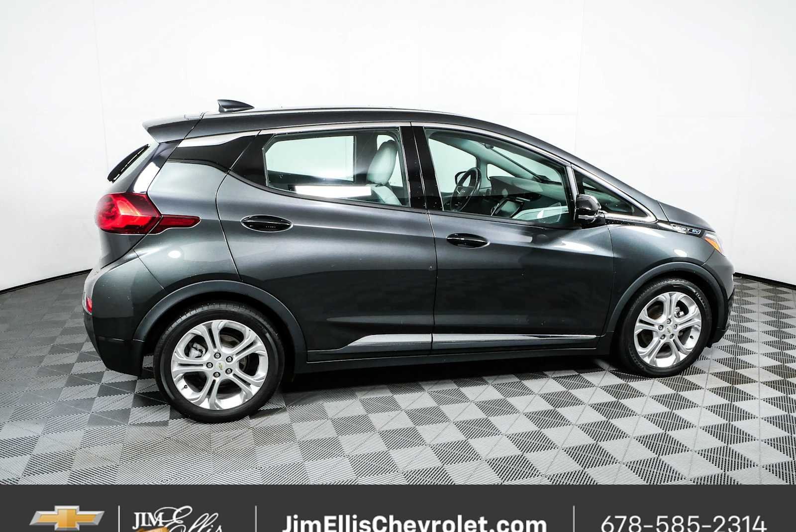 Certified 2020 Chevrolet Bolt LT FWD image 2