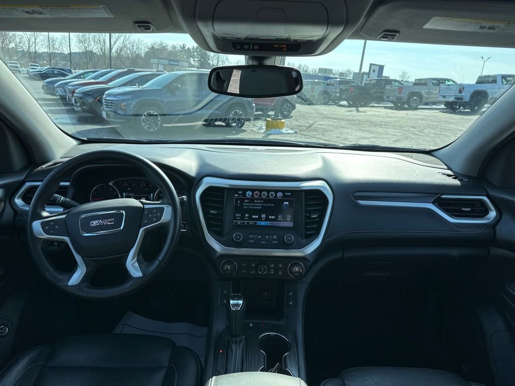 Used 2018 GMC Acadia SLT image 15