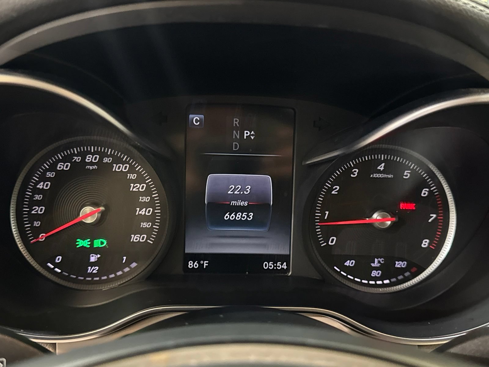 Used 2017 Mercedes-Benz GLC 300 4MATIC image 29