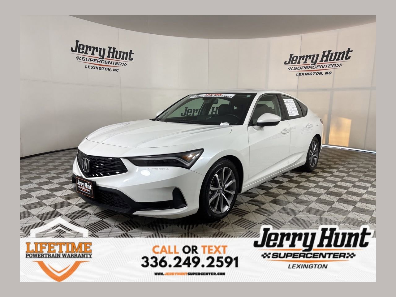 Used 2025 Acura Integra image 1
