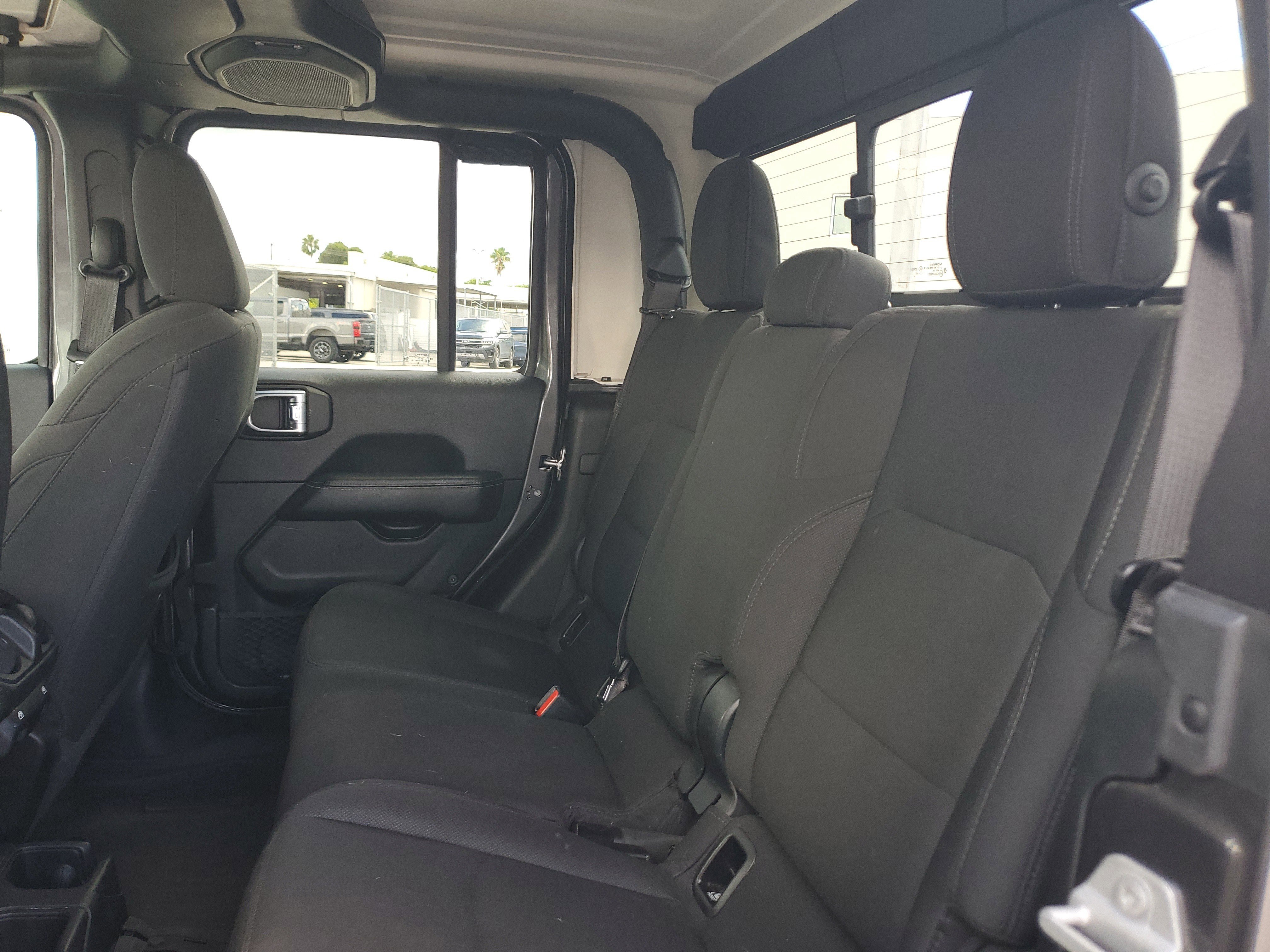 Used 2022 Jeep Gladiator Overland w/ Trailer Tow Package image 13