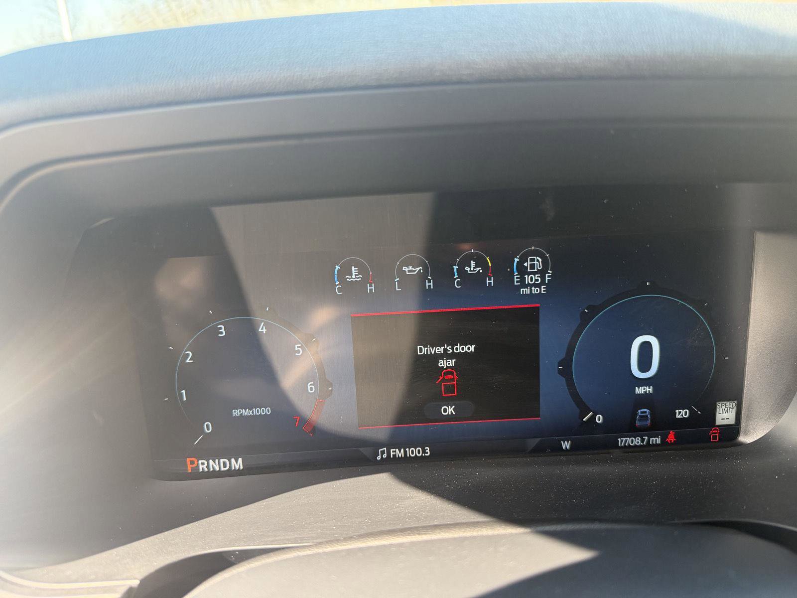 Used 2025 Ford F150 Lariat w/ Equipment Group 501A Mid image 18