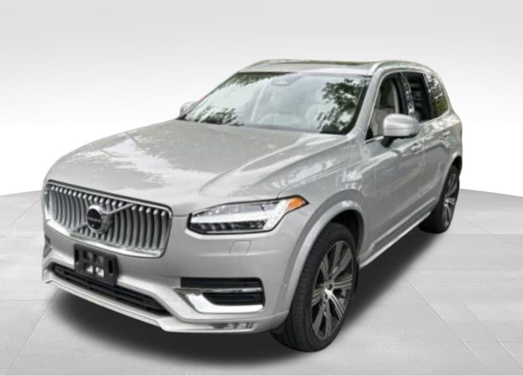 Used 2023 Volvo XC90 B6 Ultimate w/ Lounge Package AWD/4WD image 2