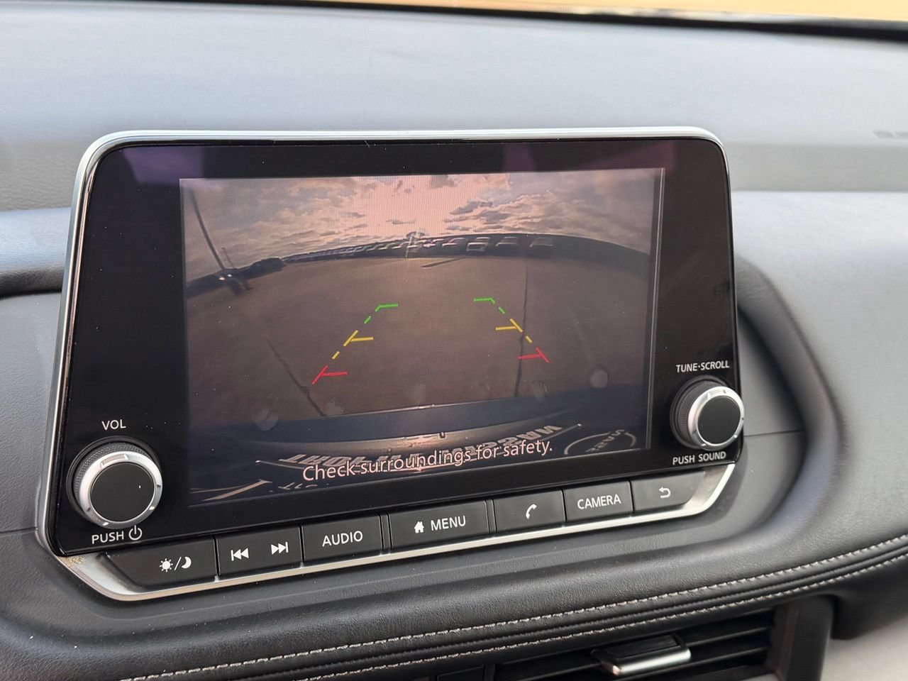 Certified 2025 Nissan Rogue SV AWD/4WD image 23
