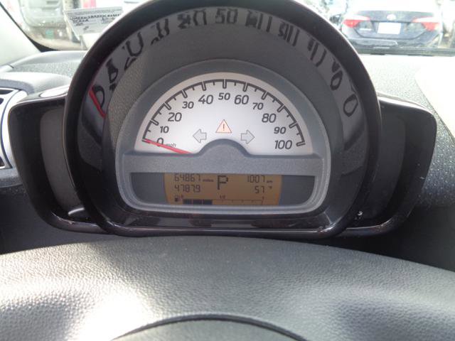 Used 2010 smart fortwo passion image 18