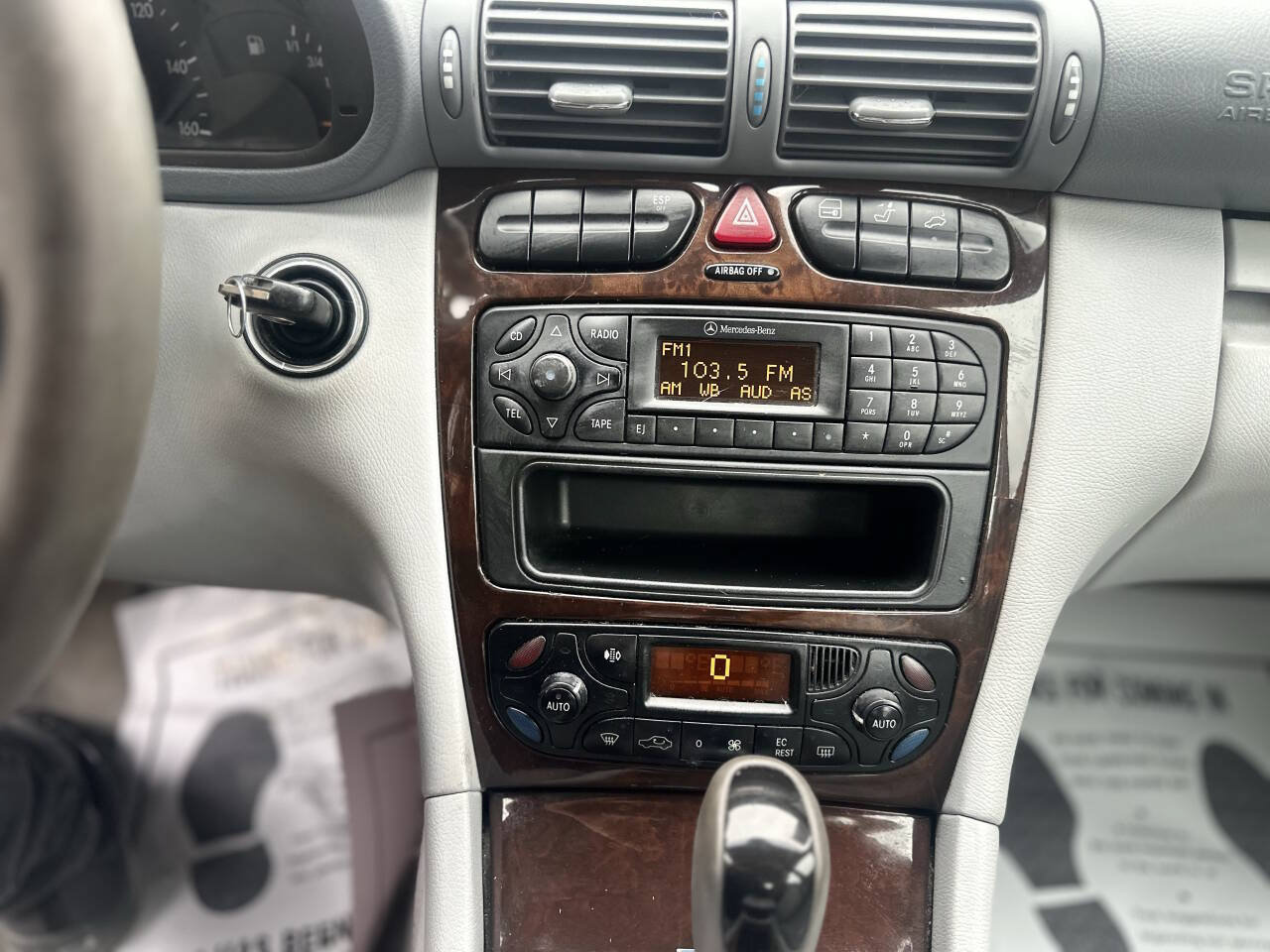 Used 2002 Mercedes-Benz C 320 Sedan image 15
