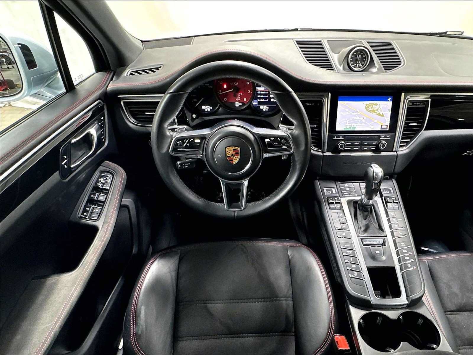 Used 2017 Porsche Macan GTS AWD/4WD image 15