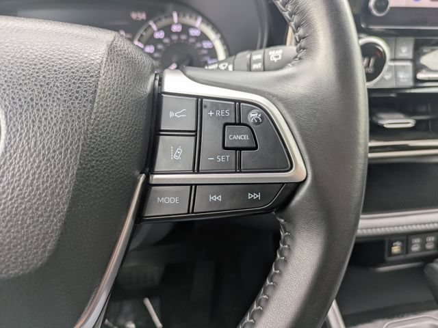 Certified 2024 Toyota Highlander LE AWD/4WD image 26