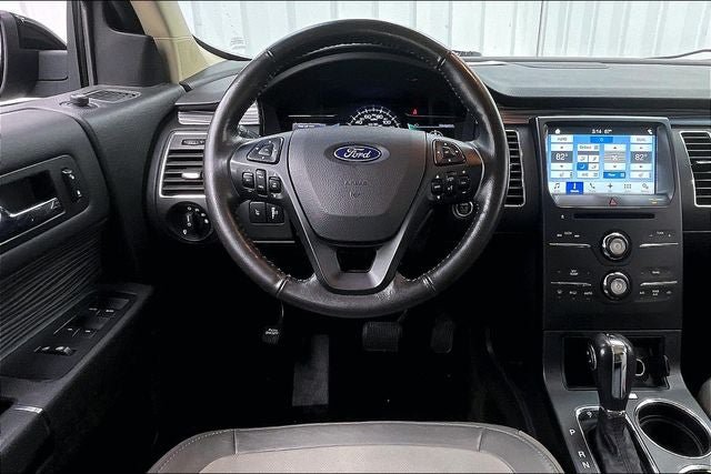 Used 2018 Ford Flex SEL w/ Equipment Group 202A AWD/4WD image 5