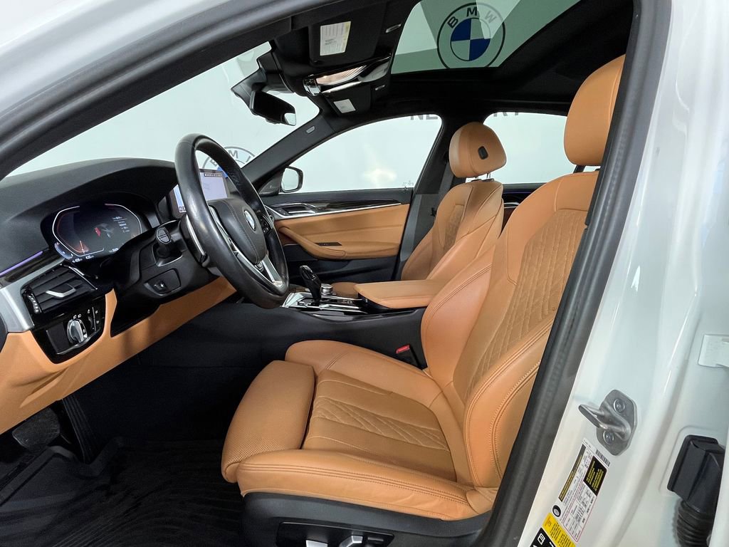 Used 2023 BMW 530i xDrive w/ Premium Package image 20
