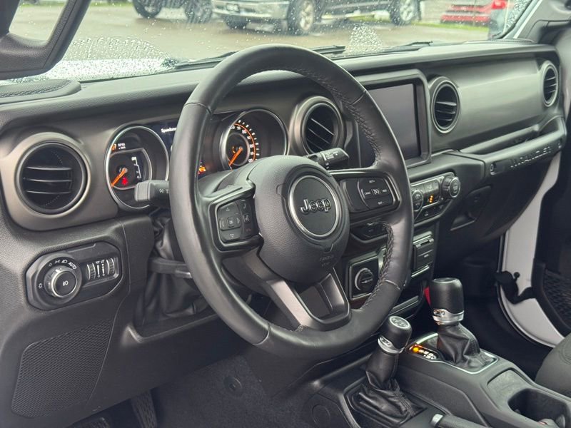 Used 2022 Jeep Wrangler Willys image 10