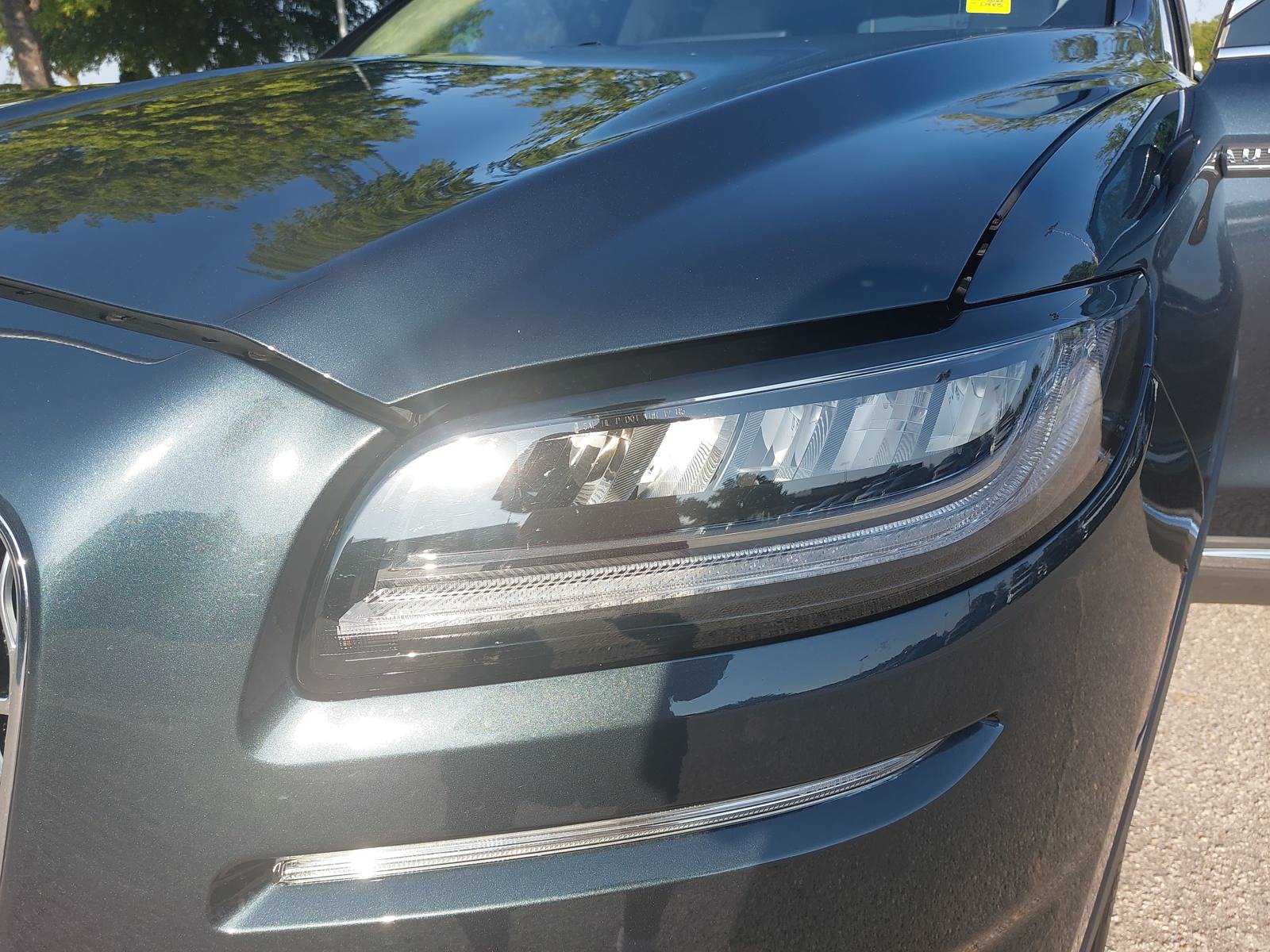 Used 2022 Lincoln Nautilus Reserve AWD/4WD image 32