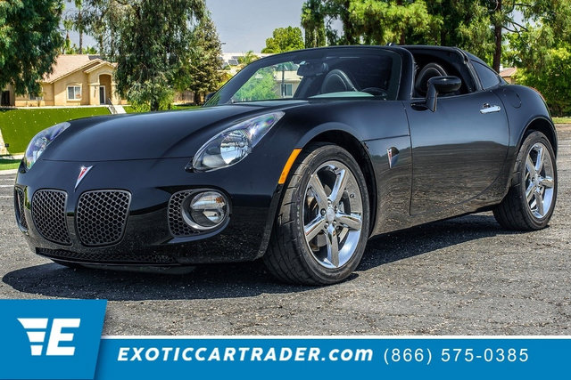 Used 2009 Pontiac Solstice GXP w/ Premium Package RWD image 1
